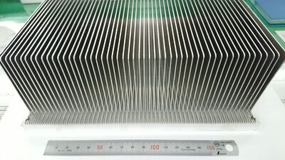 铝加工 嵌缝式散热器   上海加工（中国）