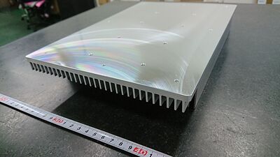 铝挤压成型模具加工散热器   上海加工（中国）